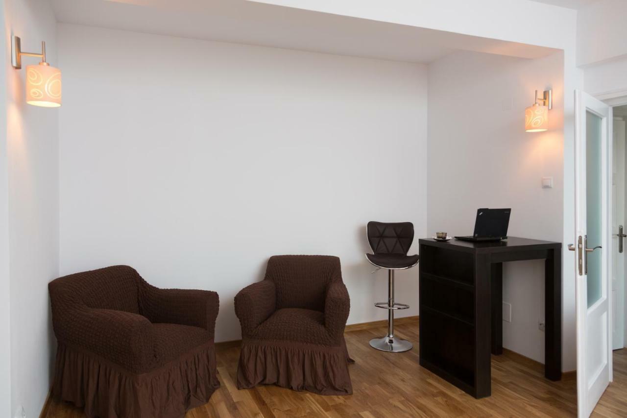 Luxury Flat With Terrace - Adela - Ideal For Long Bucarest